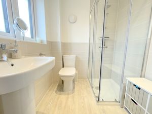 Windsor Road- click for photo gallery